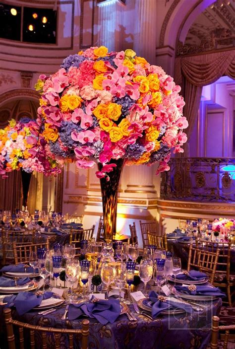 Photography & video is one of the key elements that need to be carefully chosen. Statement Centerpieces For Your Wedding | Arabia Weddings