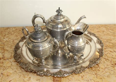 Silver Plated Tea Set And Tray And Vintage Viners Sheffield England