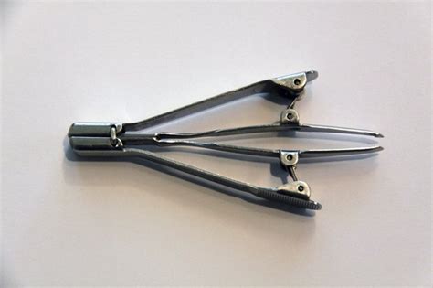 Here you may to know how to extract ingrown hair. How to Get Rid of Ingrown Hairs on Your Legs | Livestrong.com