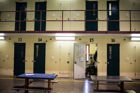 Rhode Island Prisons Push To Get Inmates The Best Treatment For Opioid