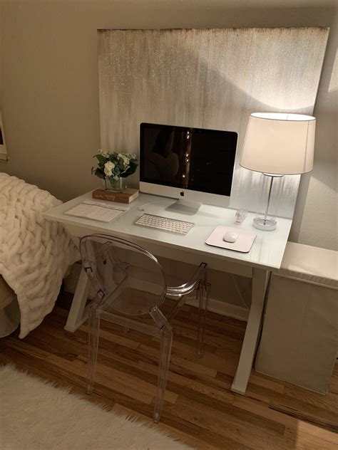 Small Desk For Bedroom Hardwood Versus Laminate Flooring