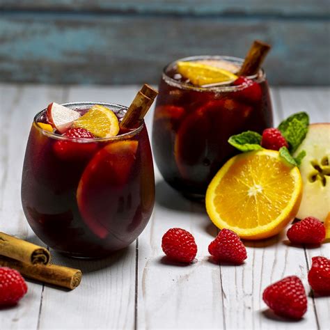 Bí Thuật Pha Chế Cocktail Sangria Ngon Mê Ly đơn Giản Nhất