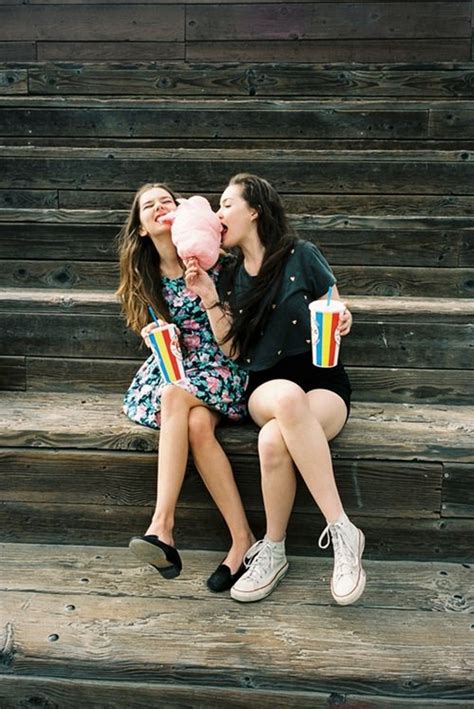 40 Silly Yet Beautiful Best Friends Picture Ideas