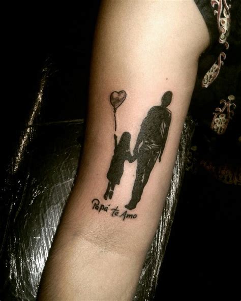 Tatuaje De Padre E Hija Love Tattoos Body Art Tattoos Tatoos Paw