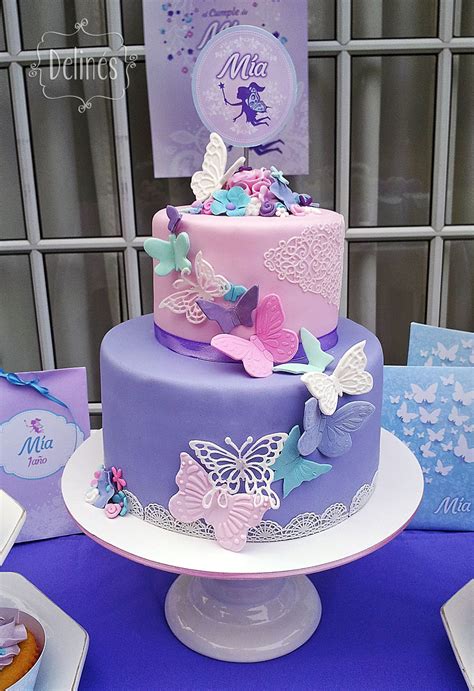 Delinés In 2020 Butterfly Baby Shower Cake Butterfly Birthday Cakes