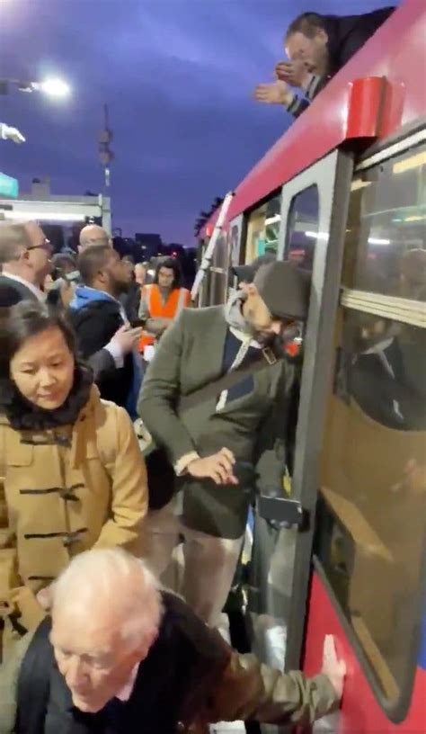Commuters Drag Climate Activists From London Trains The New York Times