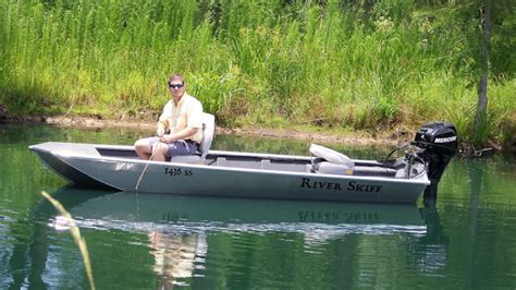 Research 2014 Xtreme Boats River Skiff 1242 On