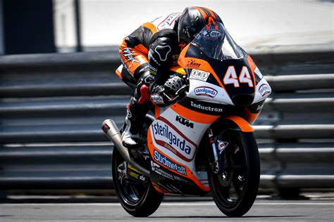 Monster energy grand prix české republiky. ARÓN LIDERA LOS CRONOS EN EL PRIMER DÍA DEL AUSTRALIAN ...
