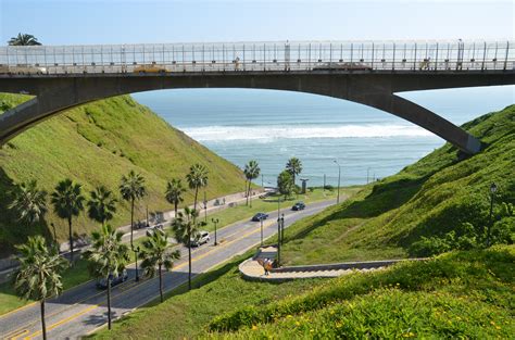 File:Miraflores - Puente Villena (Lima, Peru).jpg - Wikimedia Commons