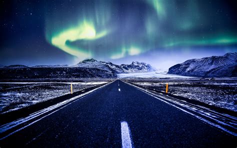 Aurora Borealis Wallpaper 4k Road Mountains Snow Covered Glacier