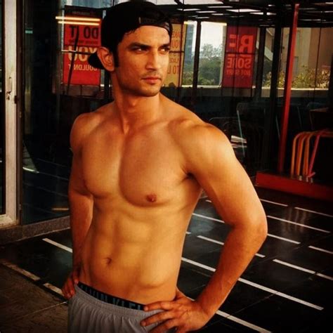Scorching Hot Pics Of Sushant Singh Rajput That Will Give You All
