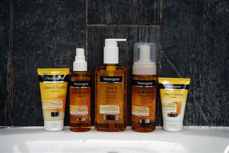 Neutrogena Launch Turmeric Skincare Range Clear And Soothe — Mens