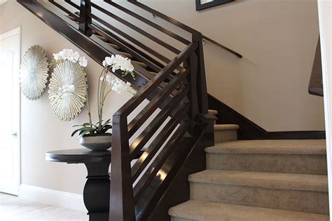 If you're considering a horizontal fence, here's what you should know. Contemporary Railings - HCI Railing Systems