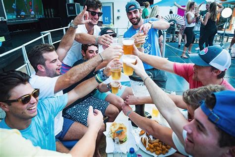 The Best Bachelor Party Ideas In Miami The Plunge