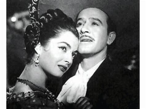 Queta lavat es una destacada actriz mexicana que incursionó en el doblaje en las décadas de 1950, 1960, 1970 e inicios 1980. Cuidado Con el Amor - 1954 ~ Tributo A Pedro Infante