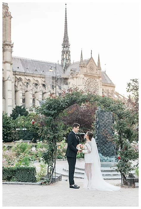 Dreamy Autumn Elopement In Paris French Wedding Style French