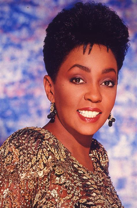 Anita Baker Bids Farewell To Music Revisit Her Classic Records On Spotify