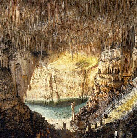 Las Cuevas Del Drach Una De Las Atracciones Más Visitadas Por Los