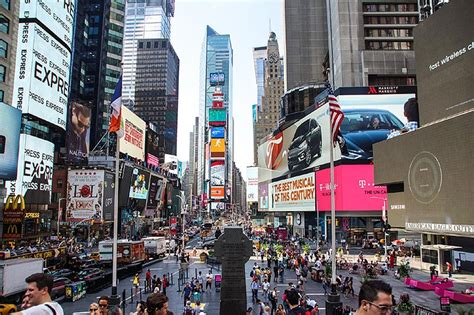 We did not find results for: Times Square la place la plus emblématique de New-York