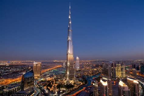 Things to do in dubai. Burj Khalifa, Dubai - RueBaRue