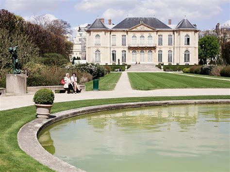 The crazy person and neymar's house. Home choices for world's most expensive footballer • Paris ...