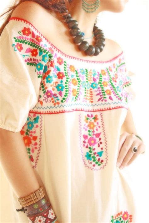 Handmade Mexican Dress From Aida Coronado EMBROIDERED Vintage Mexican Peasant Top S XL Aida