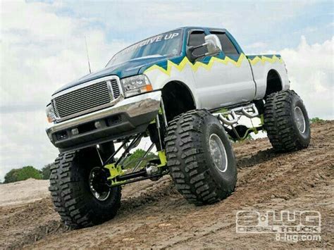 Pin By Salvador Chavez On Lifted Trucks Ford Trucks Ford Pickup