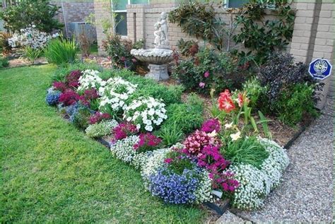 45 Charming Flower Beds Ideas For Shady Yards Small Front Gardens