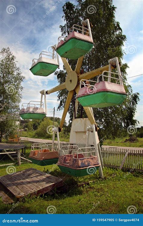 Small Ferris Wheel In A Retro Amusement Park Stock Image Image Of