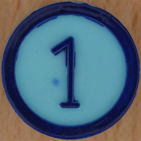 colour-bingo-blue-number-1-leo-reynolds-flickr