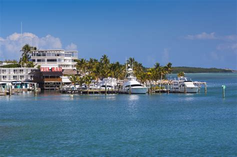 11 Best Small Beach Towns In Florida Beach Town Florida Bay Islamorada