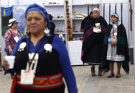 Día Internacional De La Mujer Indígena Estudio Revela Que Son El