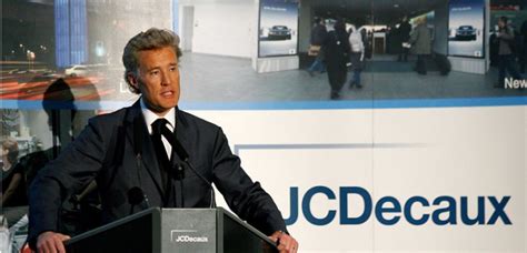 Jcdecaux Remporte Le Contrat Des Abribus De Londres Challenges