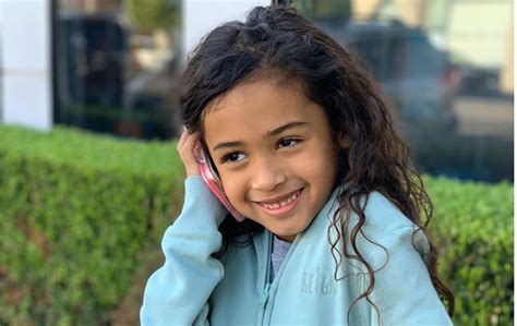 Chris Brown's Daughter Royalty Shows Off Her Singing Talent And Sass In ...
