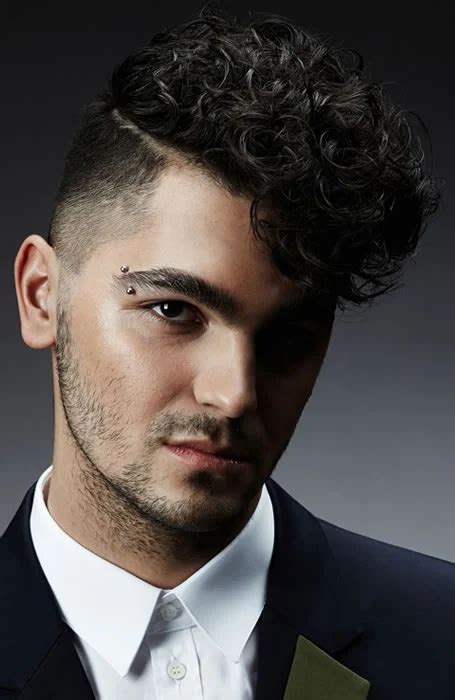 33 Sexy Curly Hairstyles And Haircuts For Men Curly Hair Men Wavy Hair Men Haircuts For Men