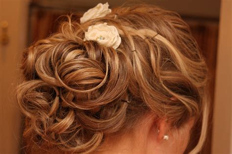 39 Walk Down The Aisle With Amazing Wedding Hairstyles For