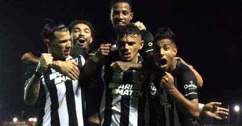 Futebol Ao Vivo Botafogo X Bragantino Pelo Brasileir O S Rie A