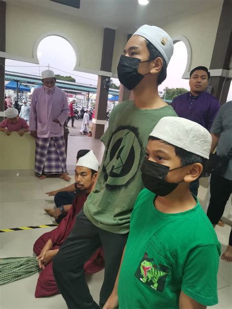 Cik Bunga Aka Ciktim Ustaz Wadi Annuar Datang Melaka