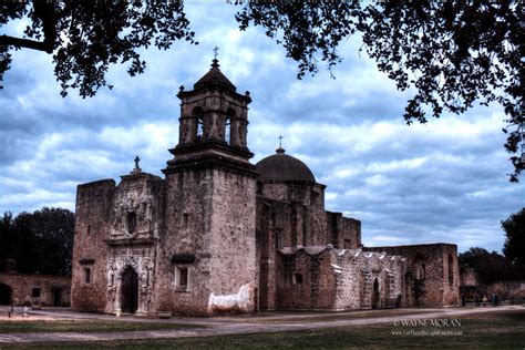 9 Best Things to See in San Antonio - And Do, And Eat, And Photograph