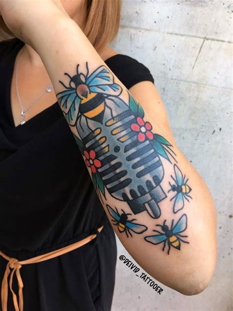 Done By Deividtattooer Microphone Bee Traditional Tattoos