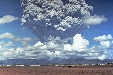 List Of Largest Volcanic Eruptions Wikipedia
