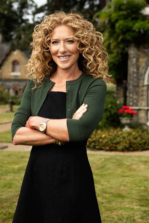 10 Minutes With Kelly Hoppen — The Pink House
