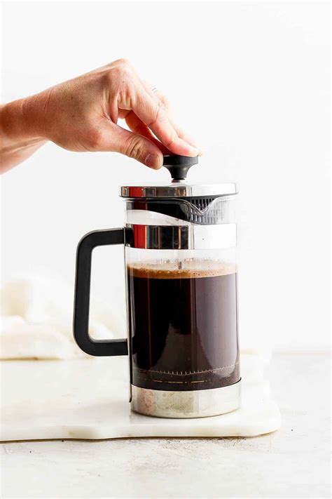 How To Use A French Press Simple Easy The Wooden Skillet