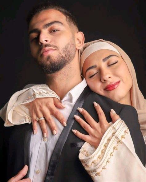 Pin By 𝐴𝑖𝑠ℎ𝑜 On Pins By You Cute Muslim Couples Muslim Couple Photography Muslim Couples