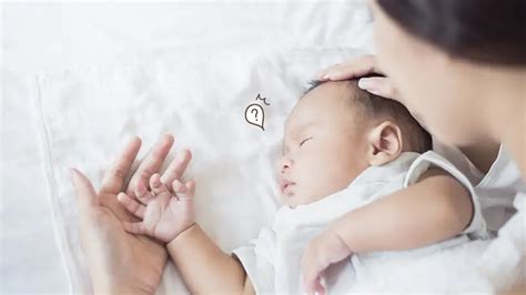 5 Posisi Tidur Bayi Saat Pilek Dan Batuk Hindari Tengkurap Orami