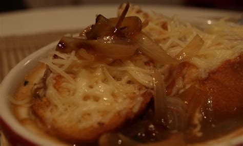 Soupe à Loignon Gratinée French Onion Soup Practical Cooking For One