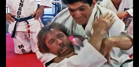 Chuck Norris Getting Choked Out By Rickson Gracie