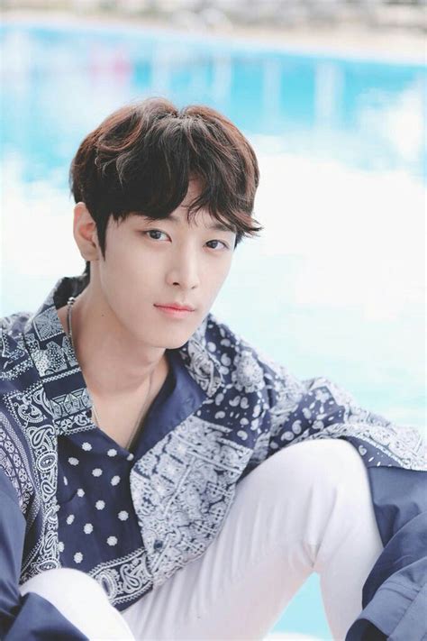 Sangyeon eric jacob juyeon hyunjae chanhee younghoon changmin sunwoo haknyeon kevin best boyz! The boyz || juyeon