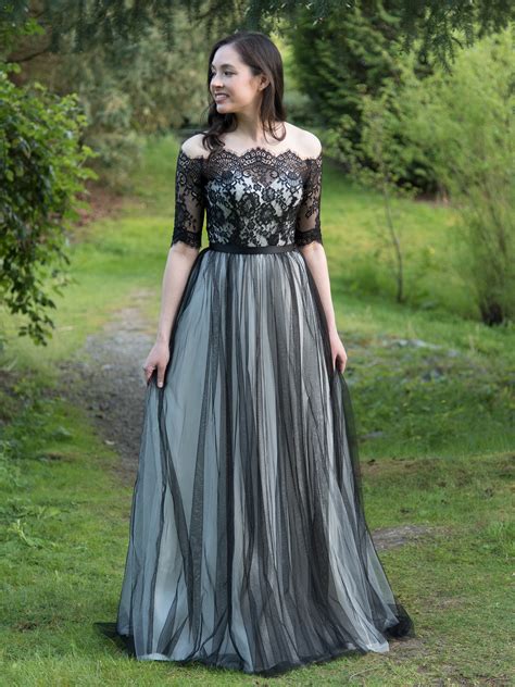 Paisley off shoulder lace luxury wedding dress nz. Black wedding dress topper with wedding dress 102