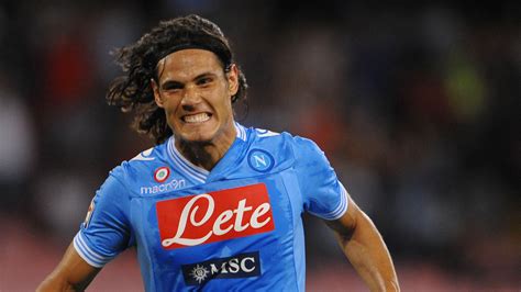 United boss ole gunnar solskjaer is keen on convincing him to stay, and cavani is likely to decide on his. Calciomercato Napoli, Cavani gela i tifosi: "Potrei ...